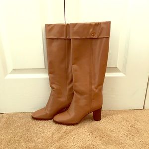 Montebello light beige vintage leather boot